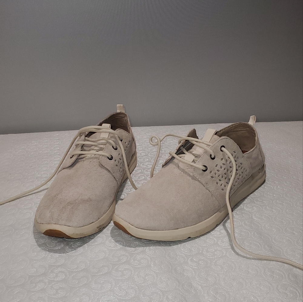 Ladies TOMS Del Rey Suede Snickers